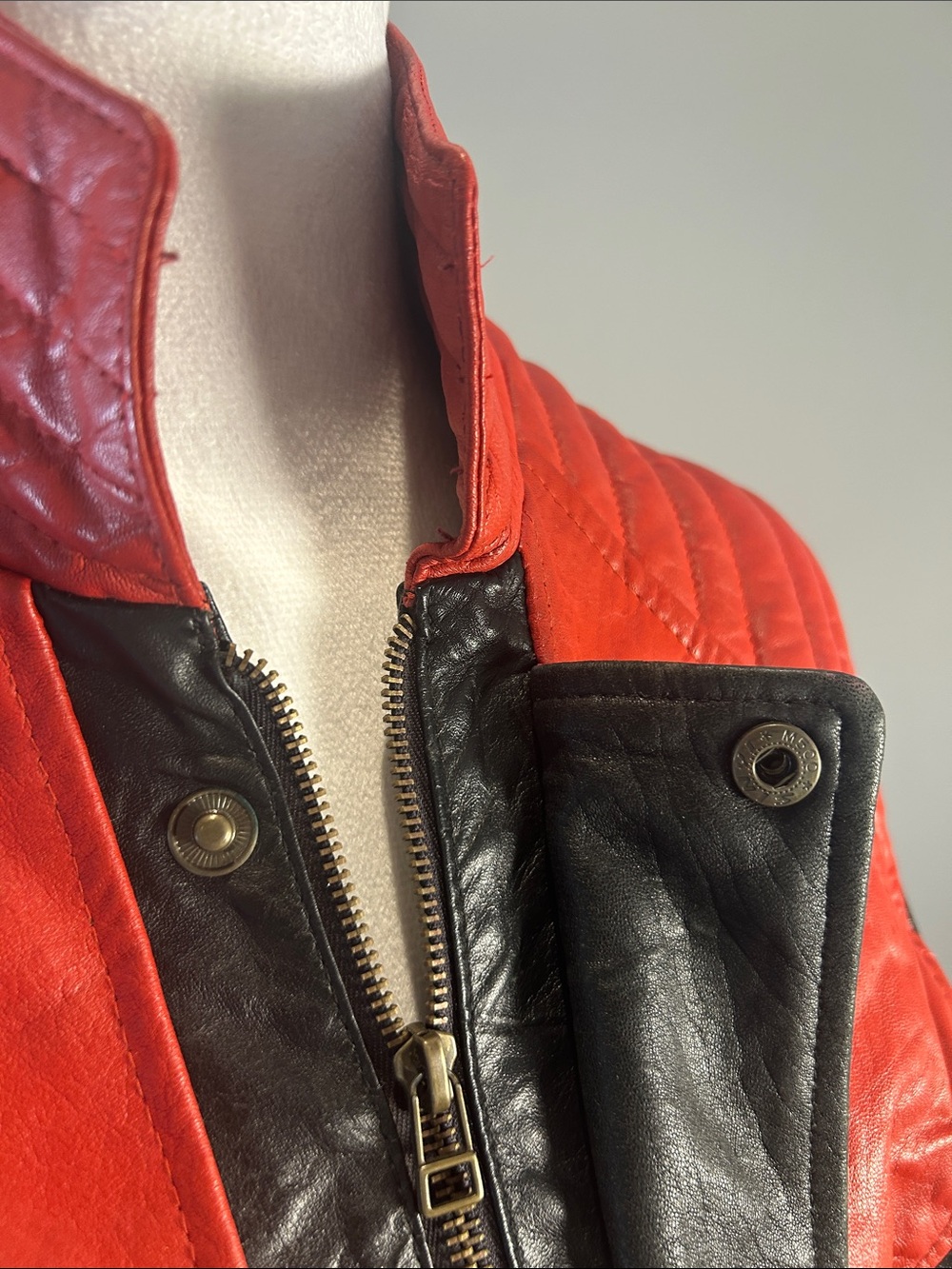 10+ Rare Lambskin CelebsWear Michael Jackson Thriller Jacket 2011-2012 XS - Picture 17 of 17